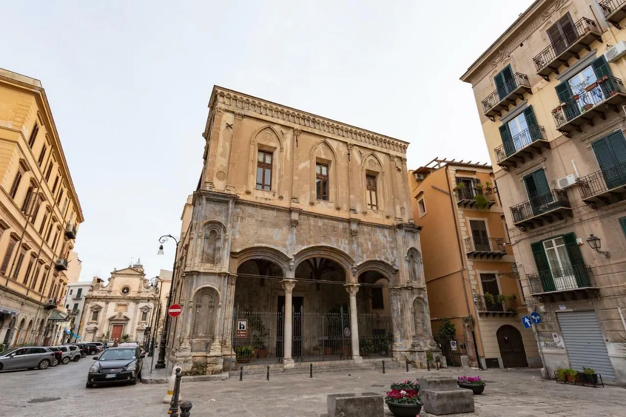 Homestay Amuni Apartment Palermo Italy